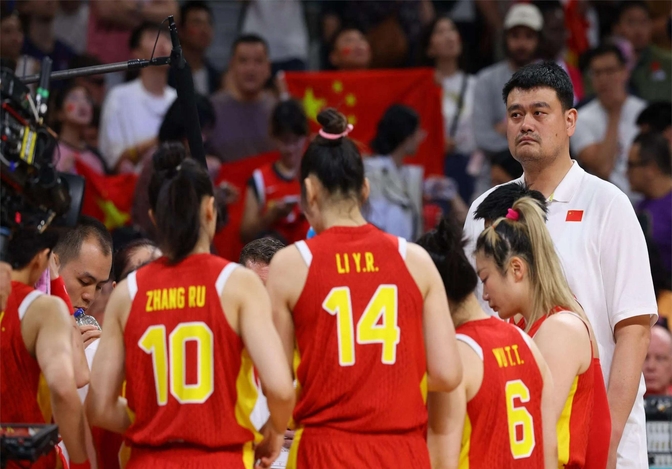 包含教练团队换血，球队实力大增的词条